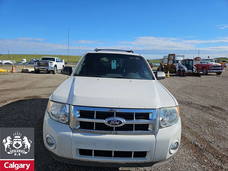 2012-ford-escape-image-8