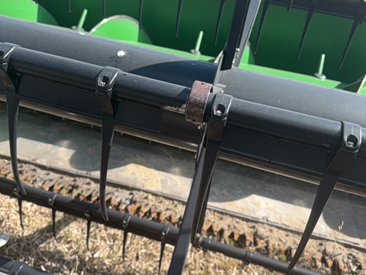 john-deere-635f-image-34