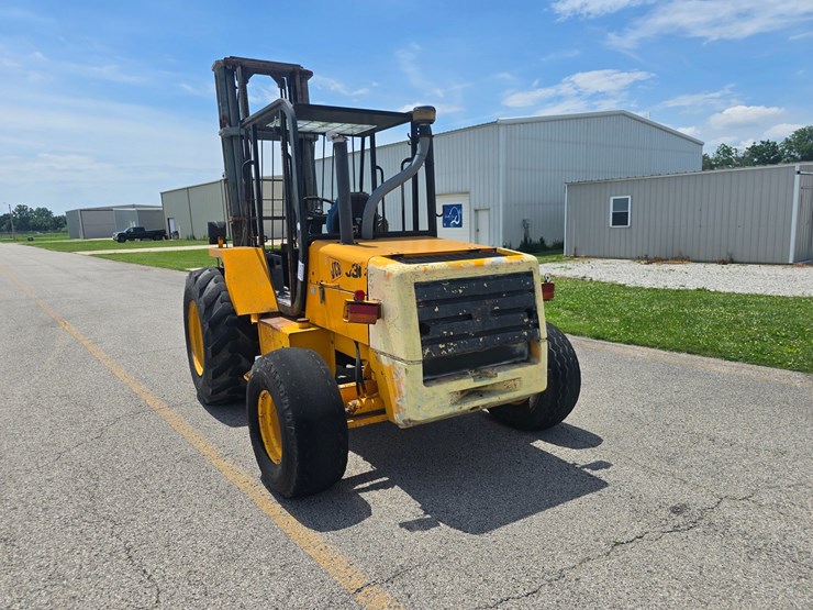 jcb-930-image-11