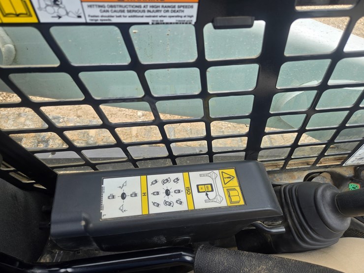 2023-bobcat-t650-image-18