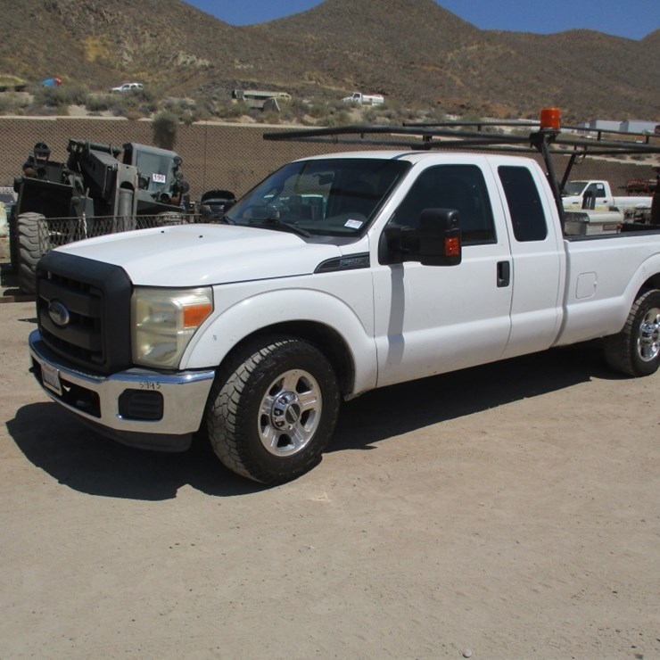 2015 FORD F250 XL