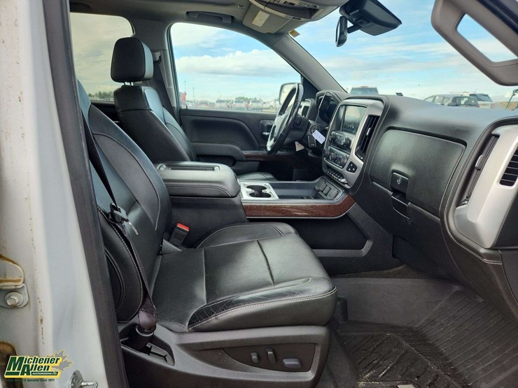 2017-gmc-sierra-1500-image-19