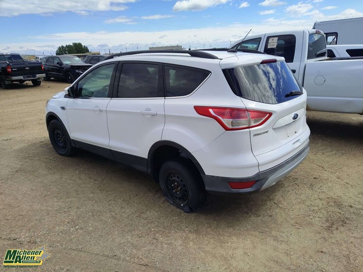 2014-ford-escape-image-3