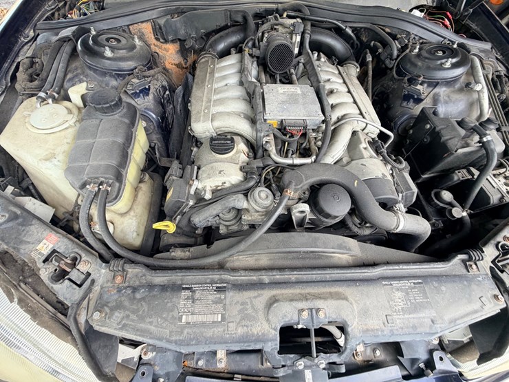 #22732-•-2002-mercedes-benz-s-class-passenger-car-image-17