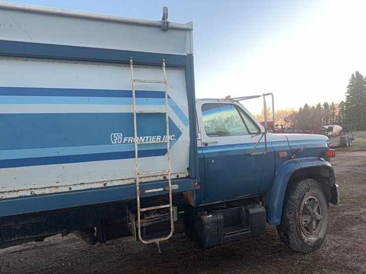 1980-gmc-diesel-tag-tandem-grain-truck,-5+2,-roll-tarp,-sold-as-is-image-18