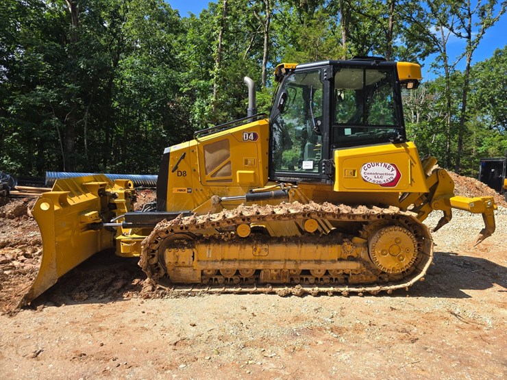 caterpillar-d4-image-6