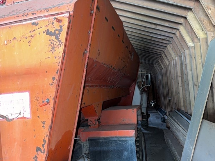 ford-f600-image-17