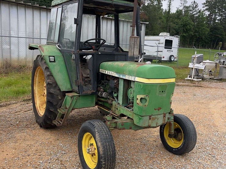 2013-john-deere-2130-image-2