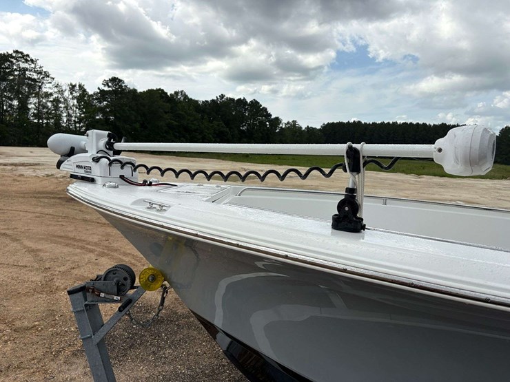 2015-sea-hunt-"triton-210"-center-console-fiberglass-boat-*fully-equipped*-image-15