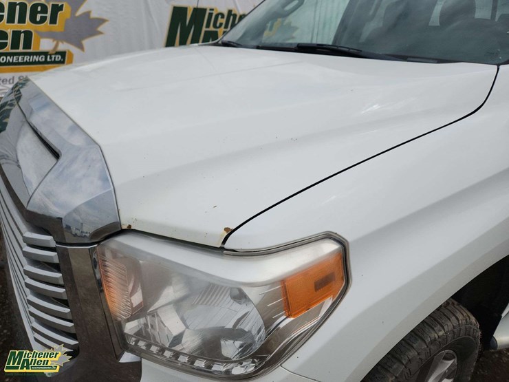 2015-toyota-tundra-image-34