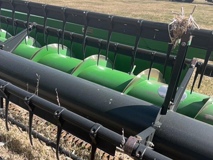 john-deere-635f-image-26