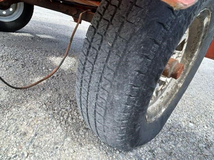 tow-behind-sign-board-image-37