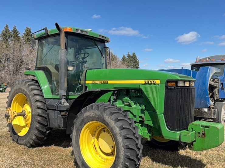 john-deere-8100-image-37