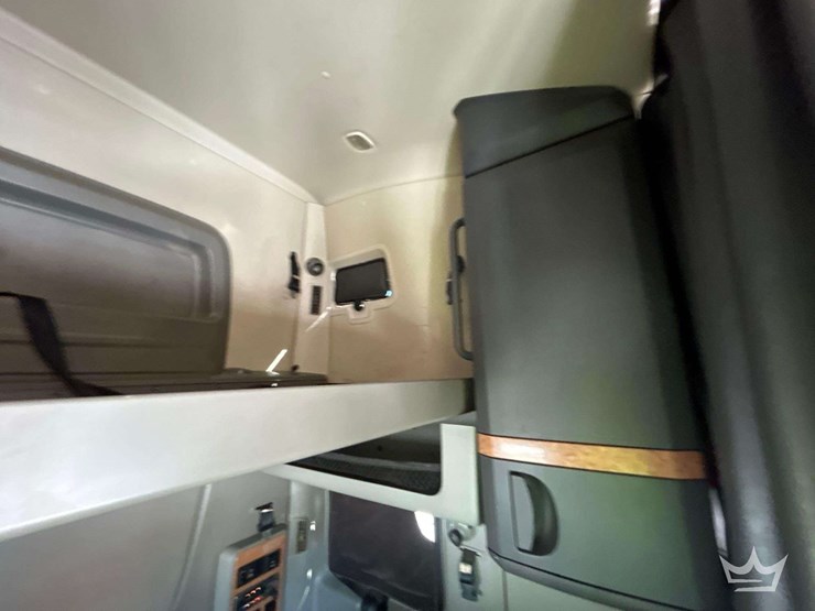 2015-international-prostar-image-26