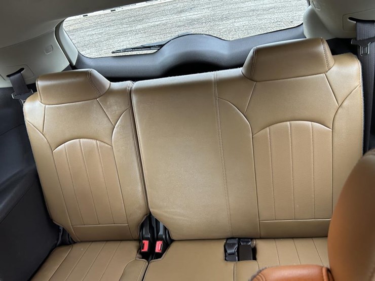 2017-buick-enclave-image-15
