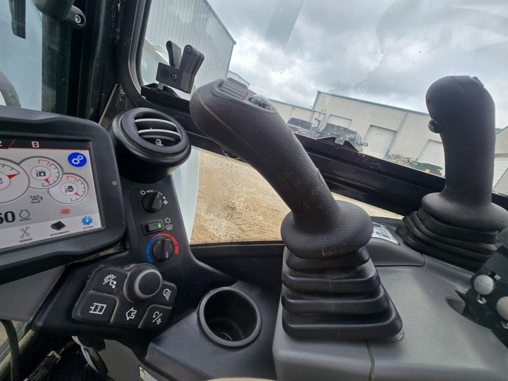 2023-bobcat-e35i-image-43