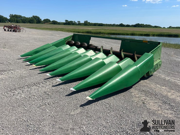 john-deere-822-image-1