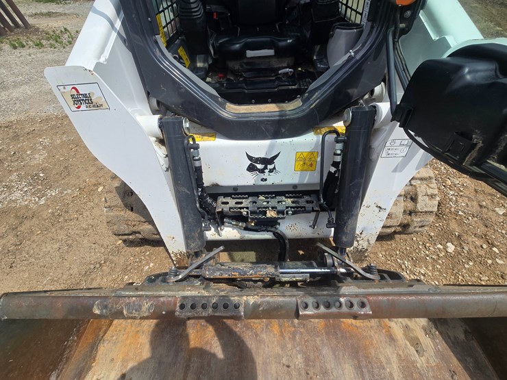 2024-bobcat-t650-image-24
