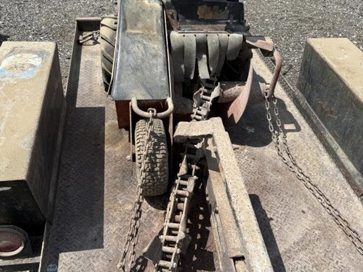 ditch-witch-1030h-image-6