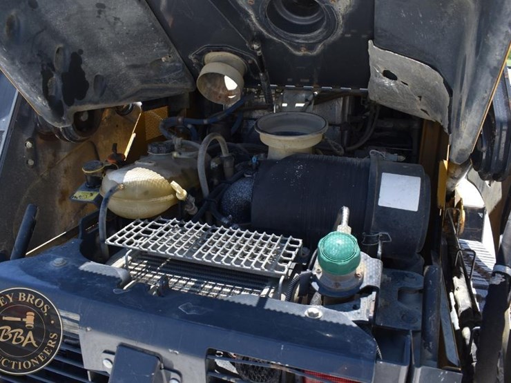 2018-deere-333g-image-37