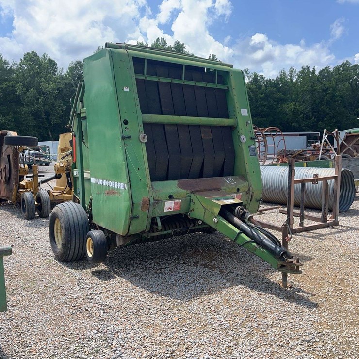 JOHN DEERE 535