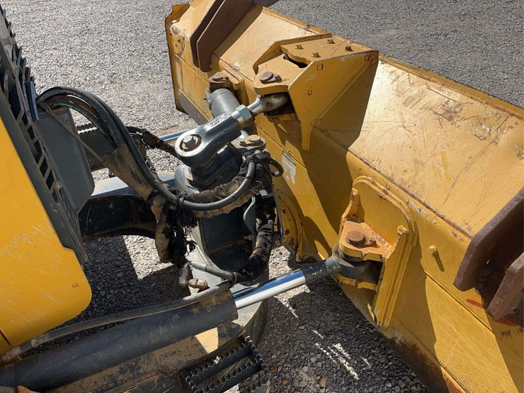 deere-650k-image-11