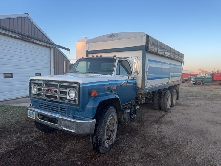 1980-gmc-diesel-tag-tandem-grain-truck,-5+2,-roll-tarp,-sold-as-is-image-1