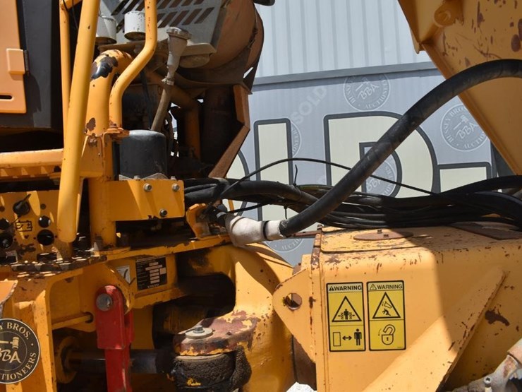 2006-volvo-a40d-image-24
