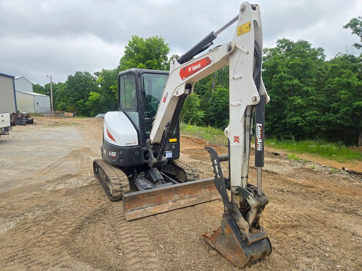 2023-bobcat-e35i-image-16
