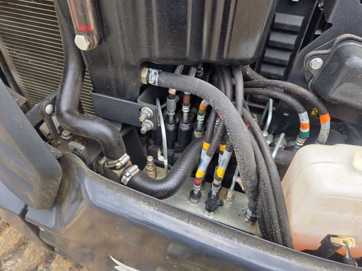 2023-bobcat-e35i-image-25