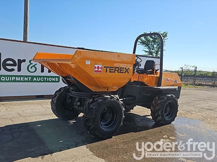 terex-6-ton-swivel-skip-dumper,-roll-bar-image-1