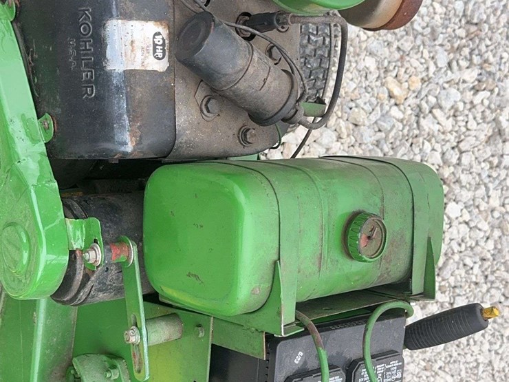 1967-john-deere-110-image-18