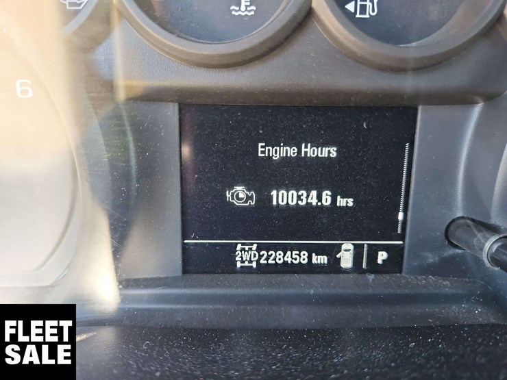 2020-chevrolet-silverado-3500hd-image-27
