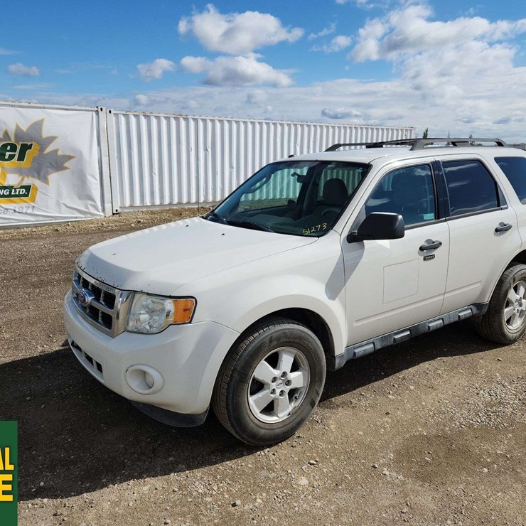 2011 FORD ESCAPE