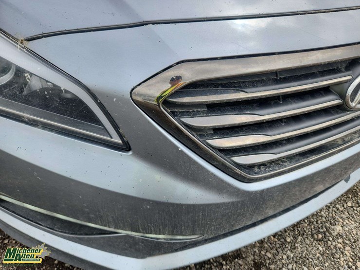 2017-hyundai-sonata-4dr-sedan-image-53