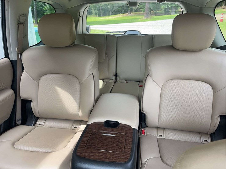 2019-nissan-armada-image-16