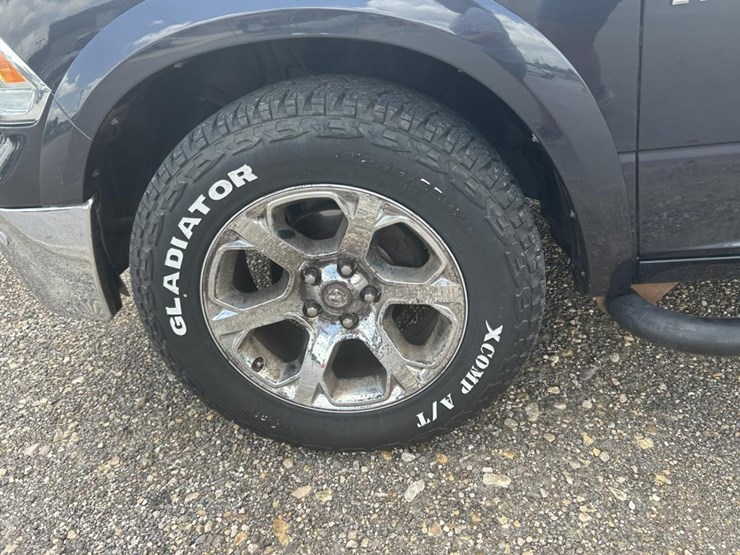 2016-dodge-ram-1500-image-13