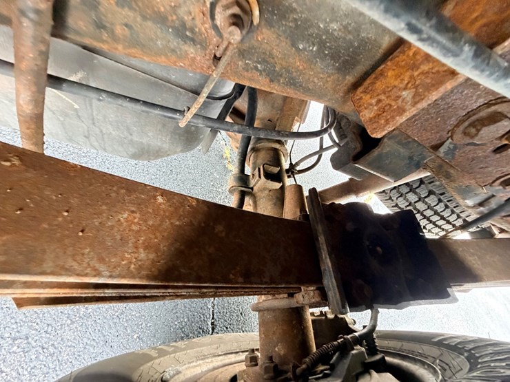 2004-ford-f350-image-57