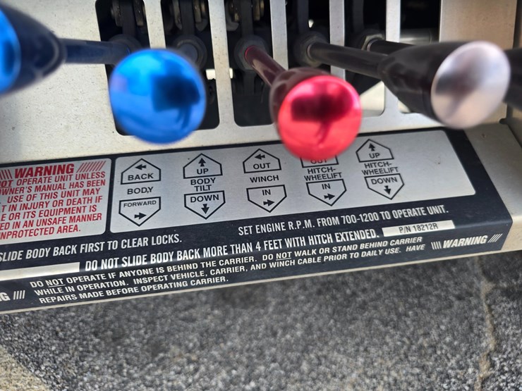 2022-peterbilt-337-image-109