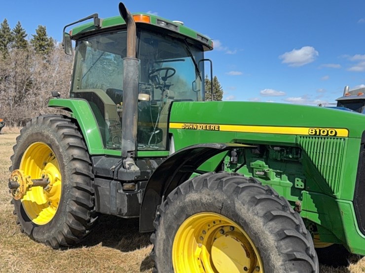 john-deere-8100-image-34