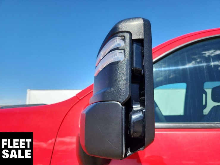 2020-chevrolet-silverado-3500hd-image-47