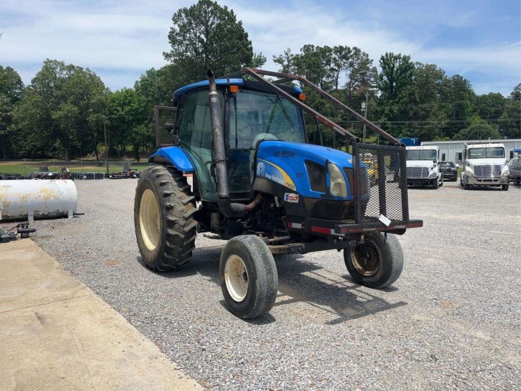 new-holland-t6020-image-4