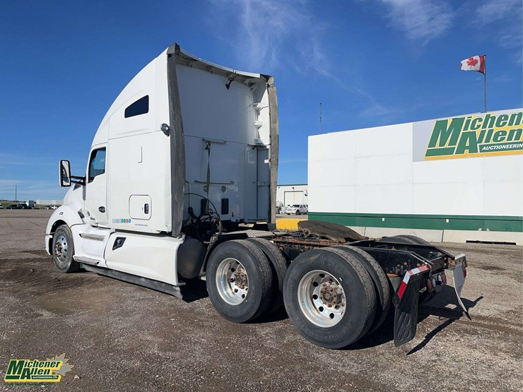 2018-kenworth-t680-image-3