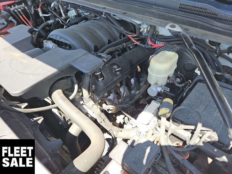 2018-chevrolet-tahoe-image-25