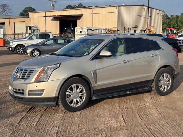 2015-cadillac-srx-image-5