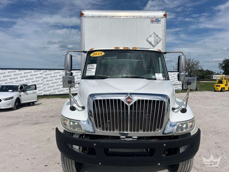 2018-international-durastar-4300-image-26