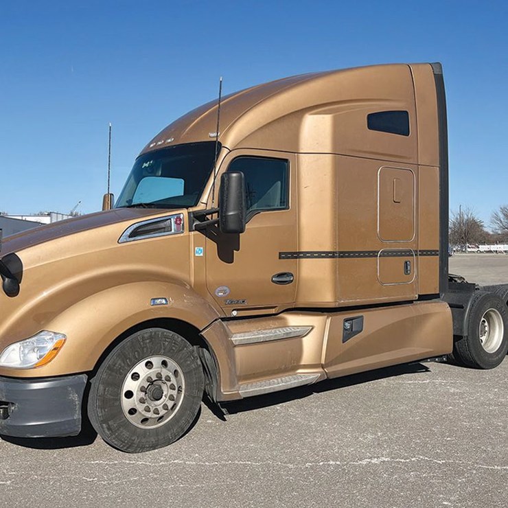 2022 KENWORTH T680