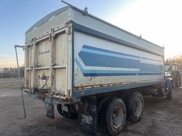 1980-gmc-diesel-tag-tandem-grain-truck,-5+2,-roll-tarp,-sold-as-is-image-14