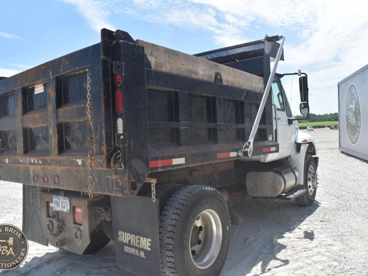 2012-international-durastar-4400-image-8