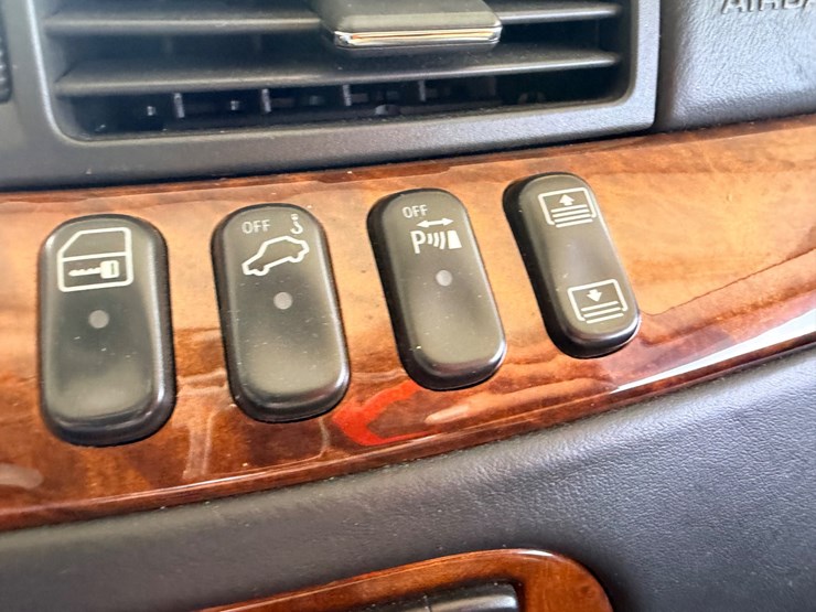 #22732-•-2002-mercedes-benz-s-class-passenger-car-image-35